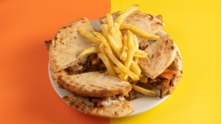 Σκεπαστή με Κοτόγυρο - Chicken Fresh -   Ηράκλειο Κρήτης